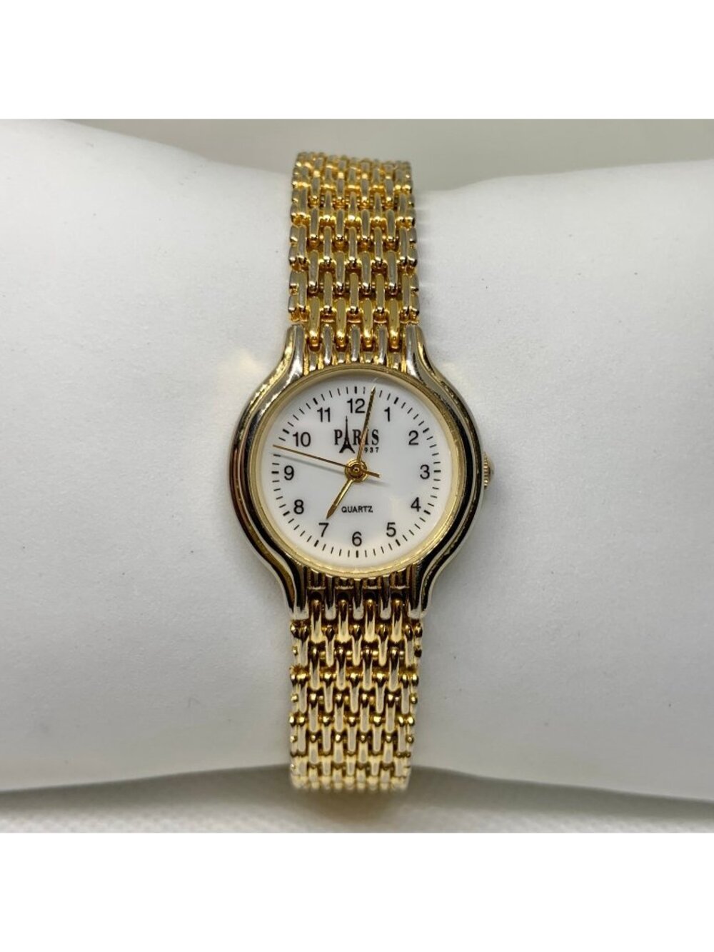 Vintage Paris 1937 gold tone women’s watch 23mm quartz bracelet 7.4” running